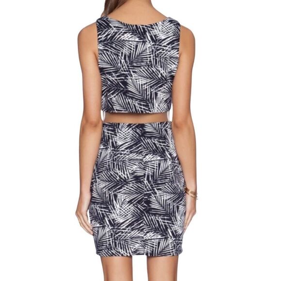 Bailey 44 Navy Paradise Cove Mini Dress - Picture 4 of 9